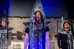 Bing Bong a Strange Ritual for You and Your Loved Ones 01 Photo by Erik McGregor